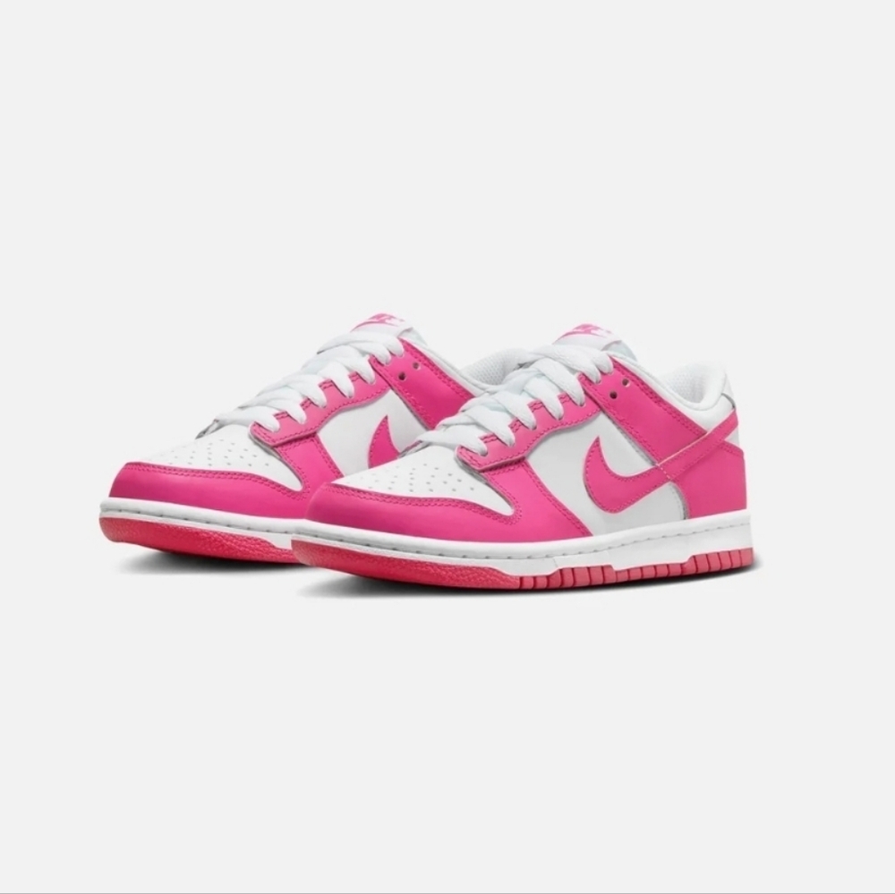 Nike Dunk Low Retro New in Box Woman 5.5 / 4 Y Laser Fuschia/ White